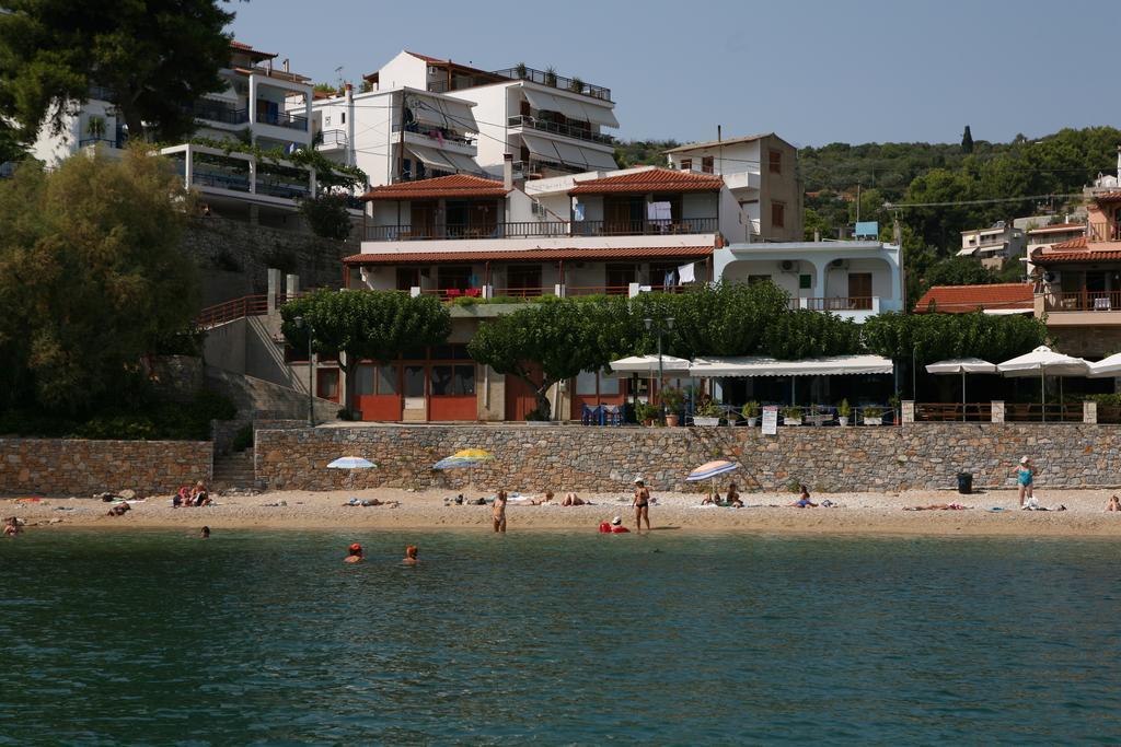 Ostria Otel Patitírion Dış mekan fotoğraf
