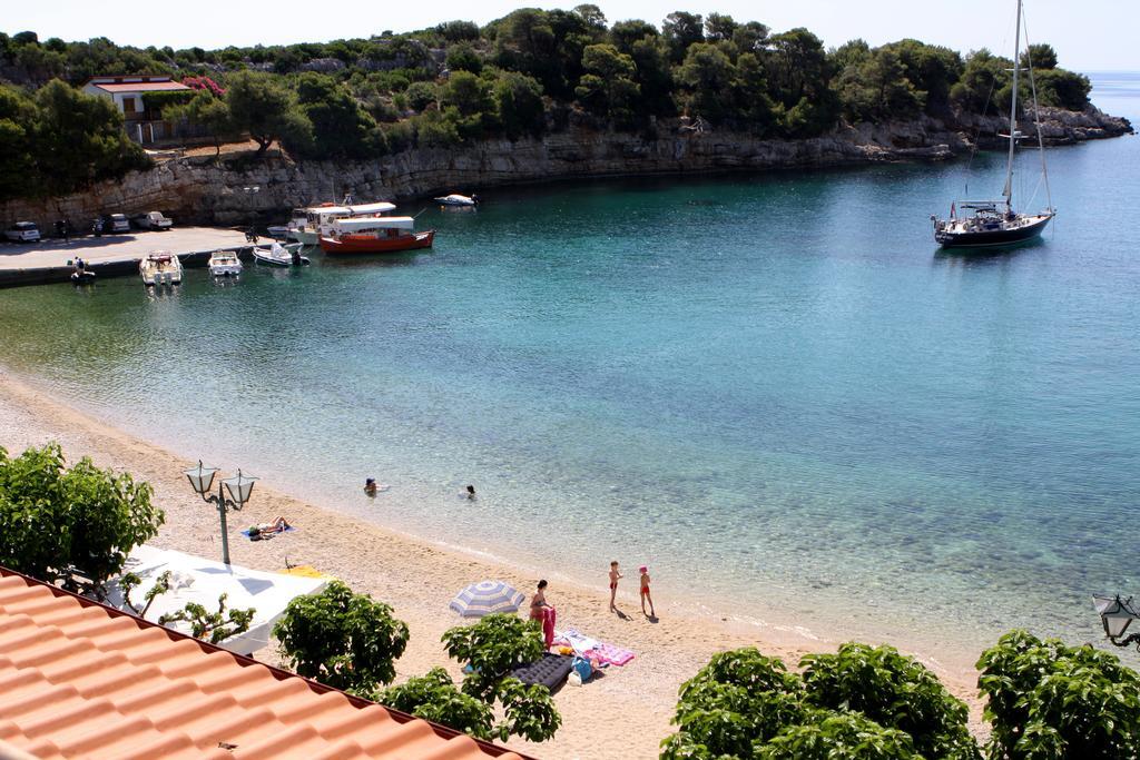 Ostria Otel Patitírion Oda fotoğraf